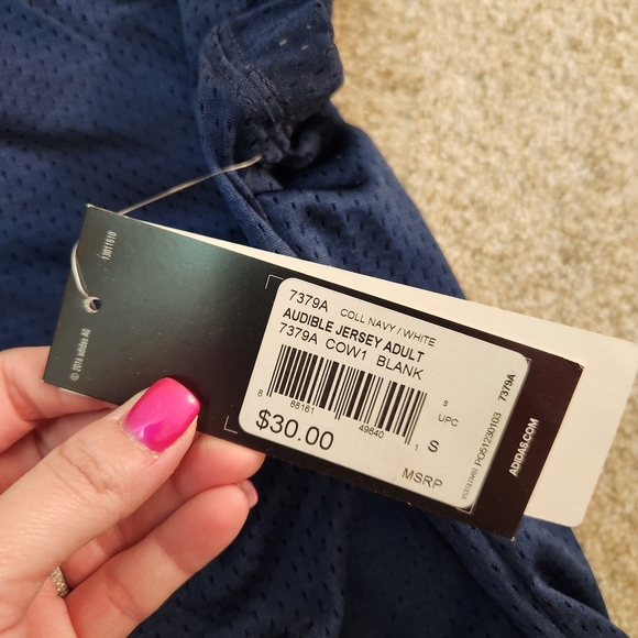 New with tags! Men's Adidas Audible Football Practice Jersey size S - Picture 3 of 4